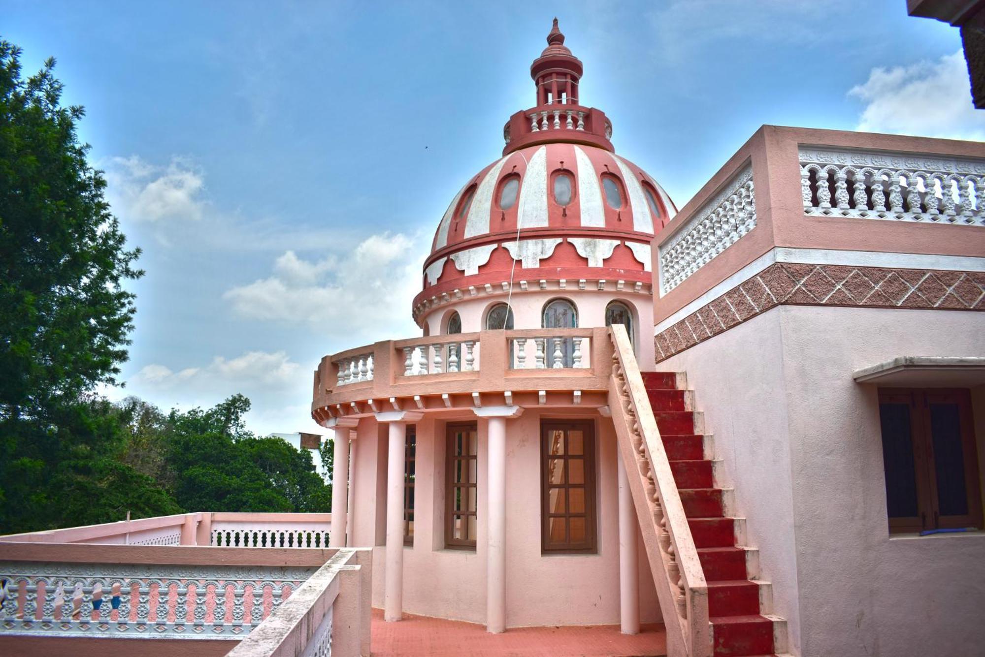 Jains Royal Palace Resorts Yelagiri Exterior foto