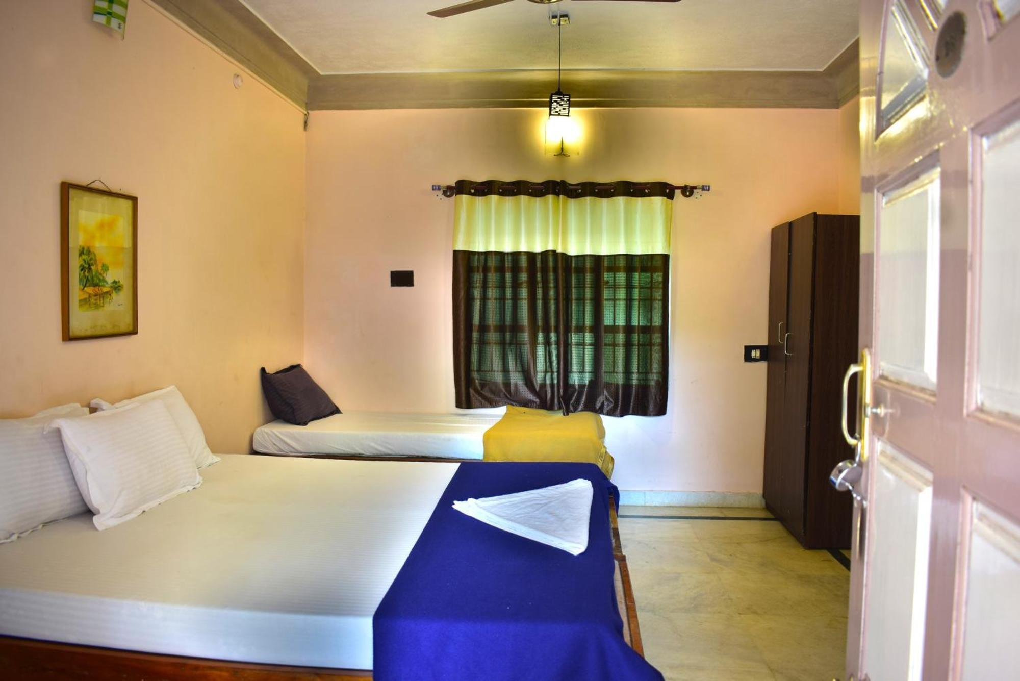 Jains Royal Palace Resorts Yelagiri Exterior foto